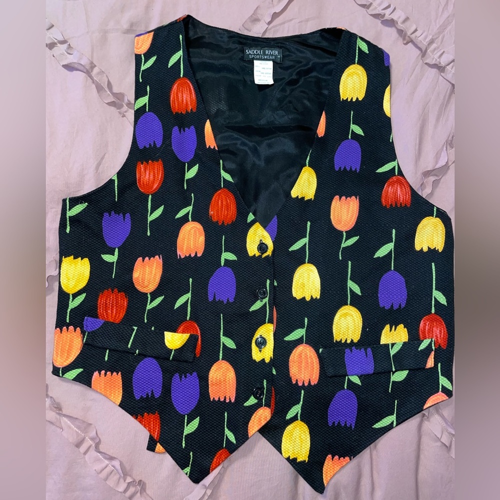 Pre owned Saddle River Sportswear black vest with tulip print size medium
